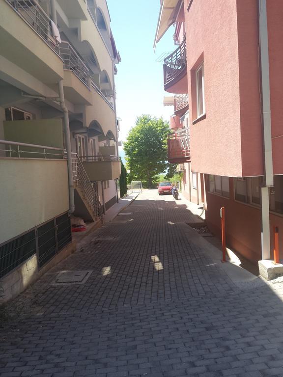 Gjole Apartments Лагадин Стая снимка