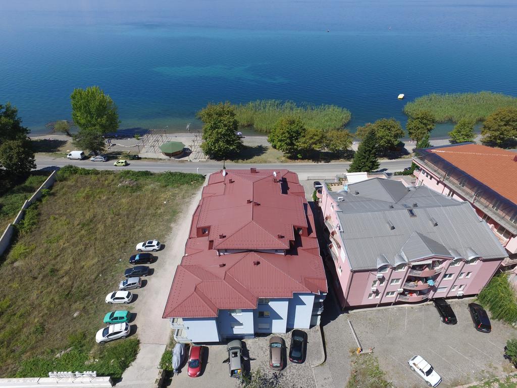 Gjole Apartments Лагадин Екстериор снимка